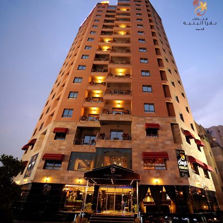 Plaza Athenee Hotel Kuvait Kültér fotó