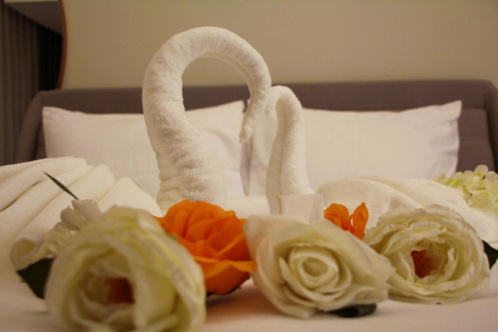 Plaza Athenee Hotel Kuvait Kültér fotó